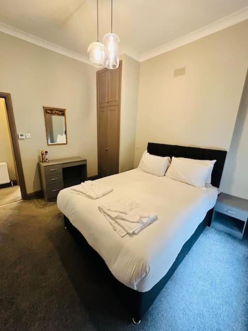 3 Notting Hill, Portobello Road-Amazing Location! Londra Dış mekan fotoğraf