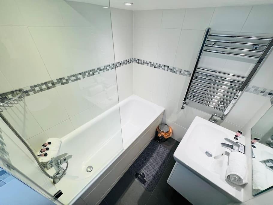 3 Notting Hill, Portobello Road-Amazing Location! Londra Dış mekan fotoğraf
